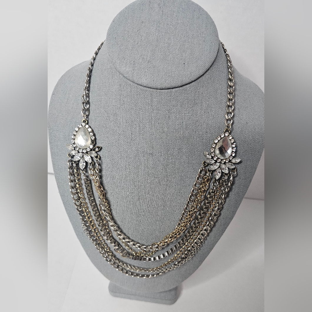 Multi Strand Silver Gold Tone Necklace Accent Jeweld 7$
